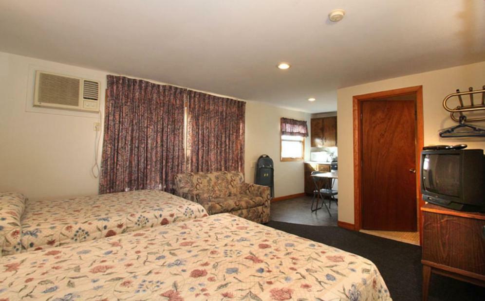 Dolphyn Motel Hampton Esterno foto